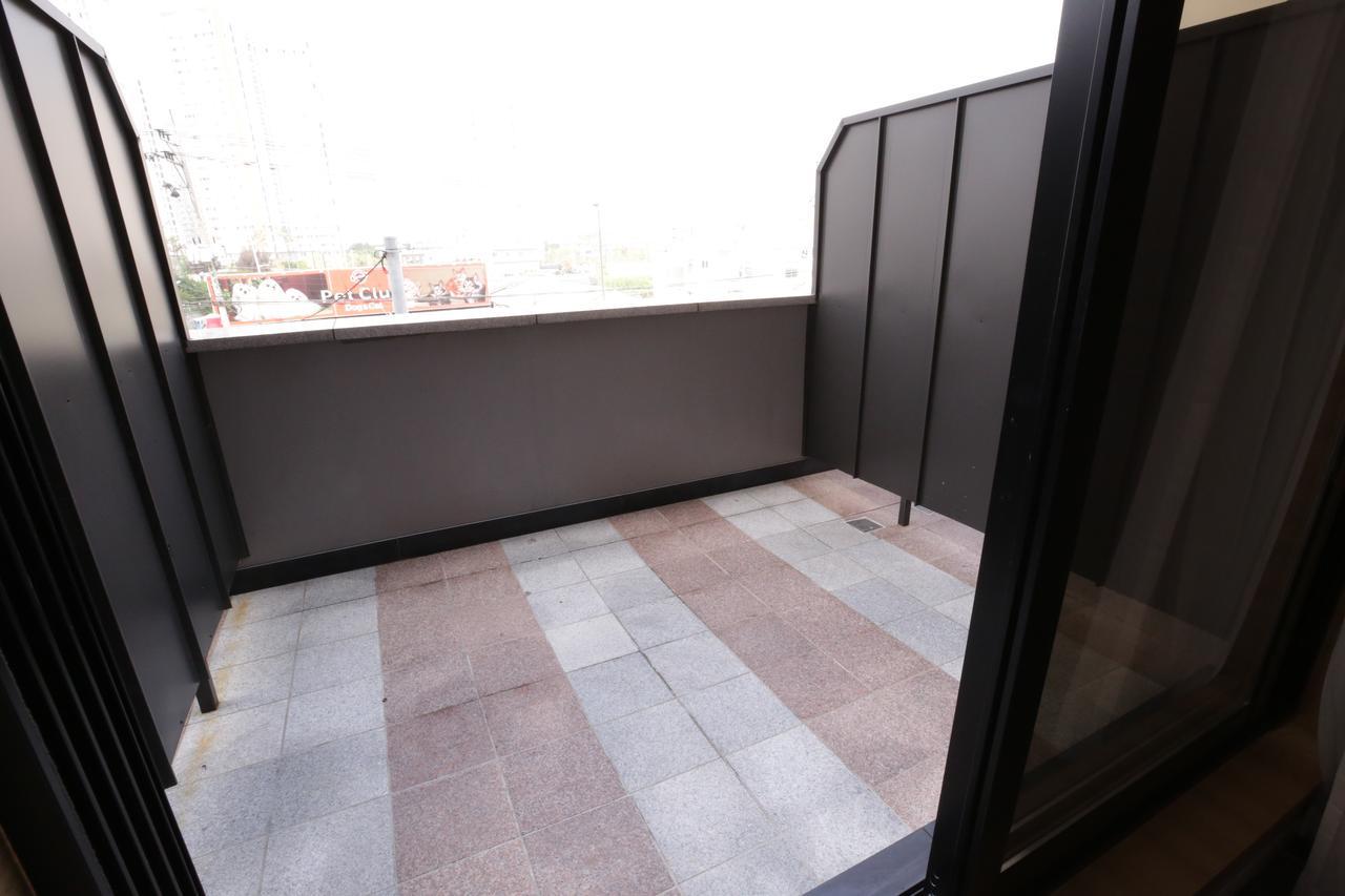 Honors Hotel Hwaseong Esterno foto