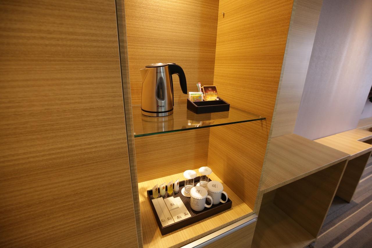 Honors Hotel Hwaseong Esterno foto